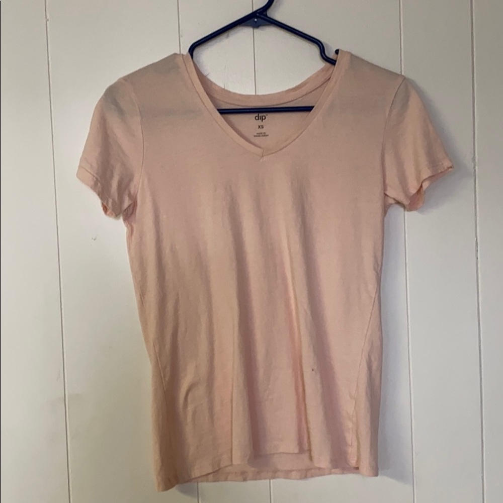Plain light pink t shirt